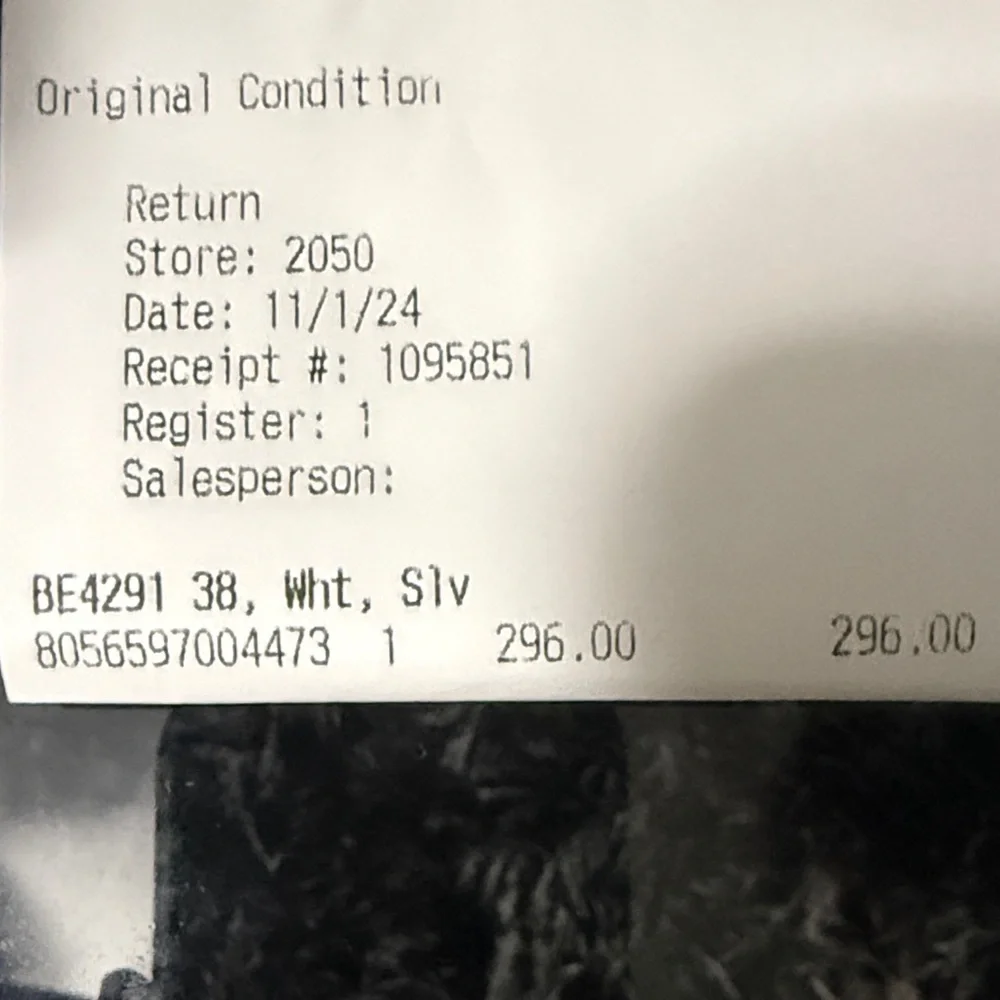 Burberry Sunglasses with Brown Case - Picture 2 of 6